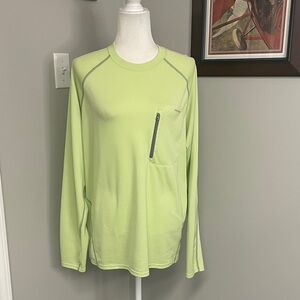 Patagonia Performance Crew Neck Bright Green Long sleeve base layer Size Large